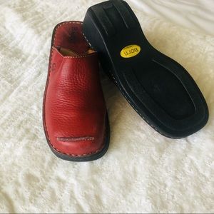 Born leather clogs black Fri sale